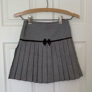 Classic Black and White Pleated Skirt